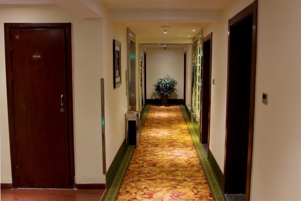 Greentree Inn Yiwu International Trade City Hotel Exteriör bild
